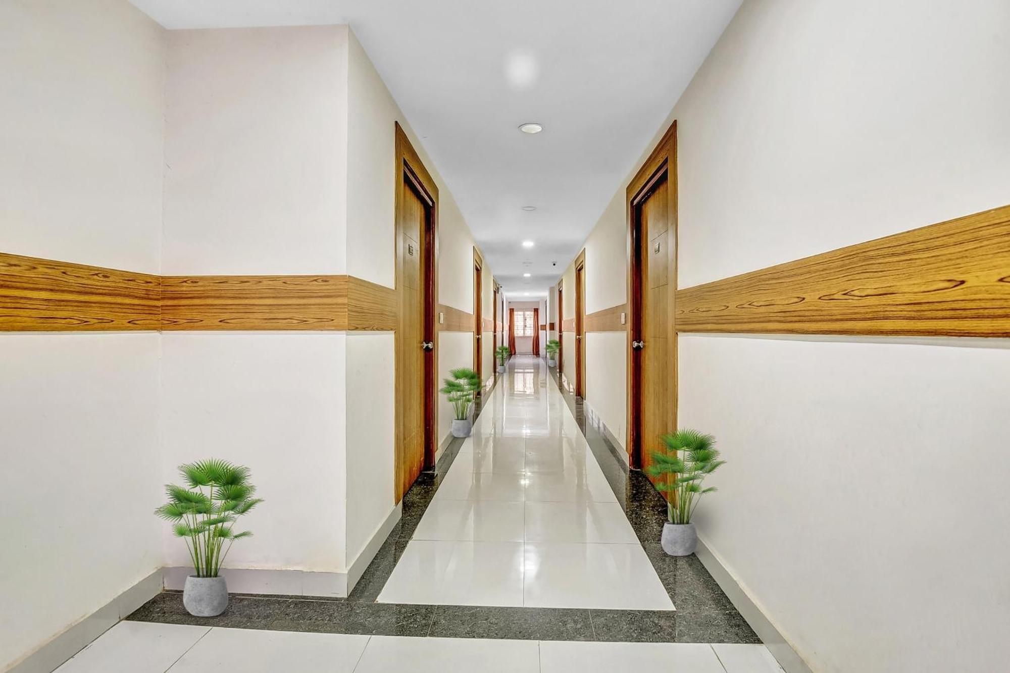 Hotel Sai Town House Mangalore Exterior foto